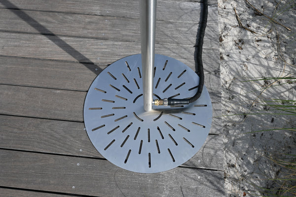 How the Polaris Portable Outdoor Shower Can Enhance Your Outdoor Space